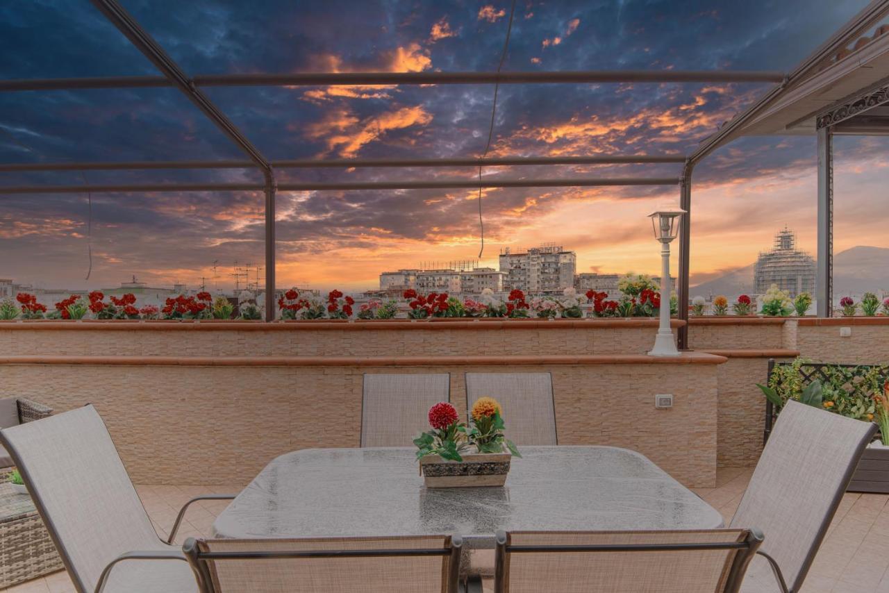 La Terrazza Nel Centro Villa Napoli Eksteriør billede